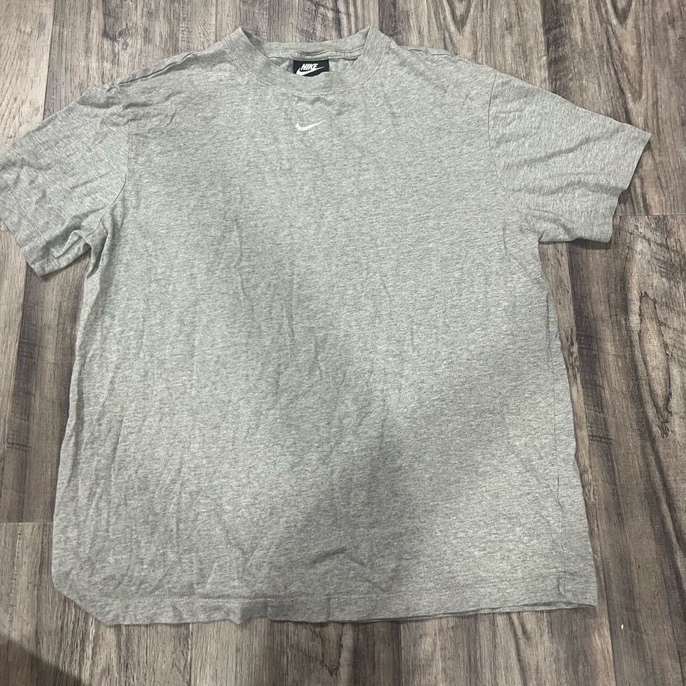Women’s Nike Plain Grey T-Shirt